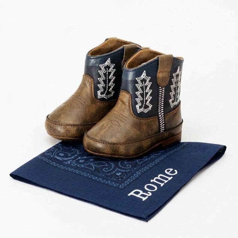 Little cowboy bandana bib & boots set